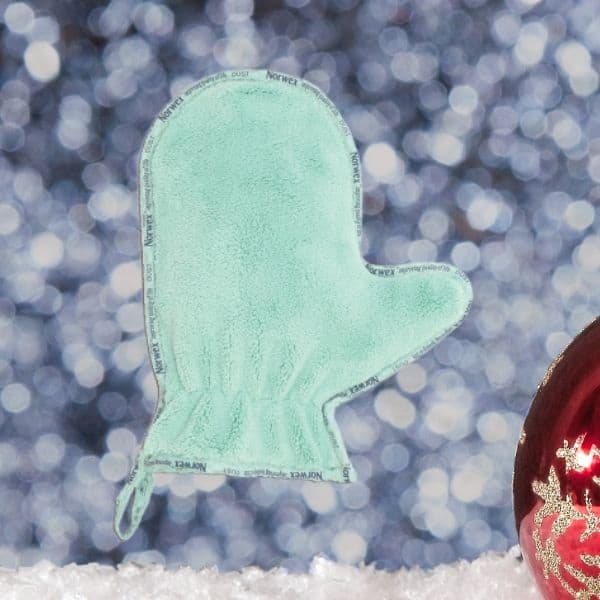 15+ Practical Christmas Gifts for Women & Men