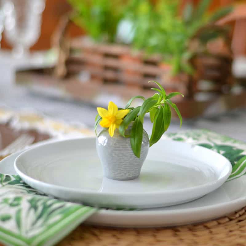 Easy Spring Table Styling for Any Occasion