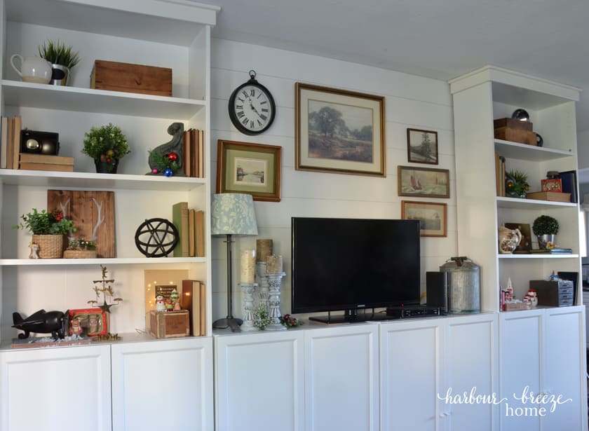 A Farmhouse Christmas Tour (in a Townhouse!)