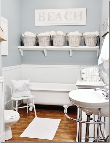 Decorating Space Over Your Bathtub