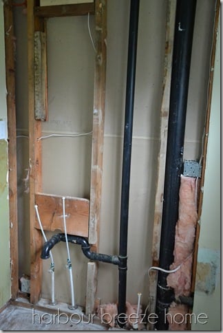 Quick Fix for a Bathroom Wall Gap