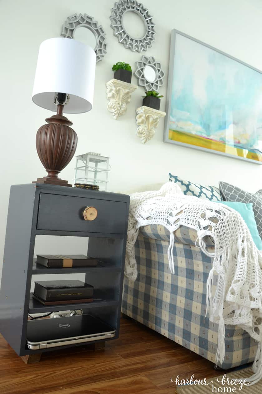 How to Add Spring to Your Small Living Room: The Canadian Bloggers SPRING Home Tour