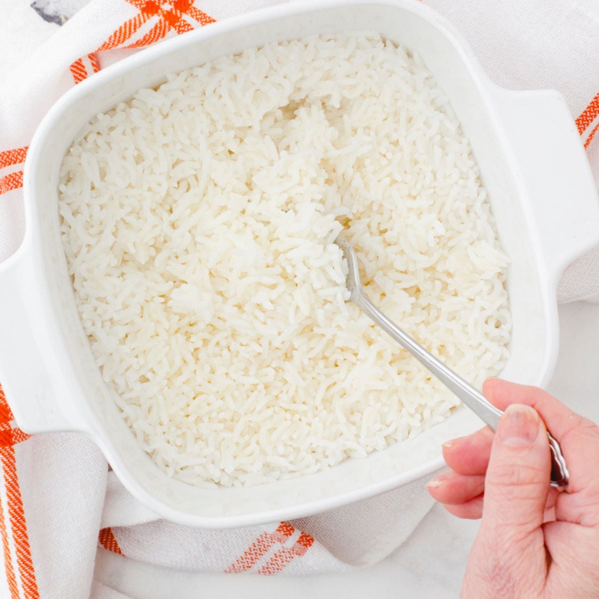 Simple Oven Rice That Stays Fluffy and Delicious Each Time