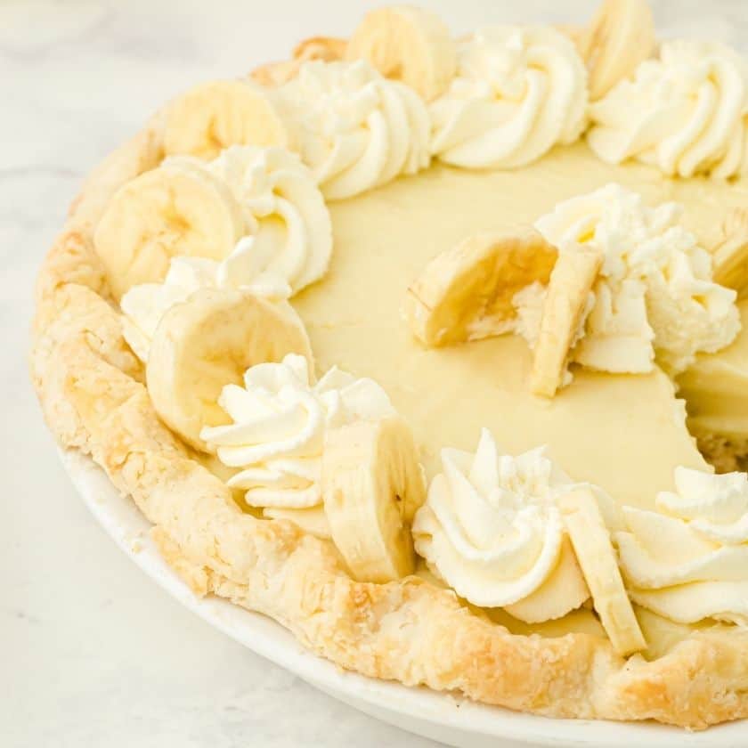 Classic Banana Pudding Pie Homemade Recipe