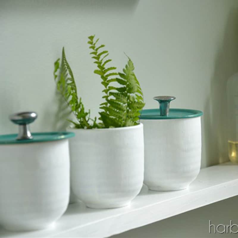Decorate Jars Using Folkart Chalk