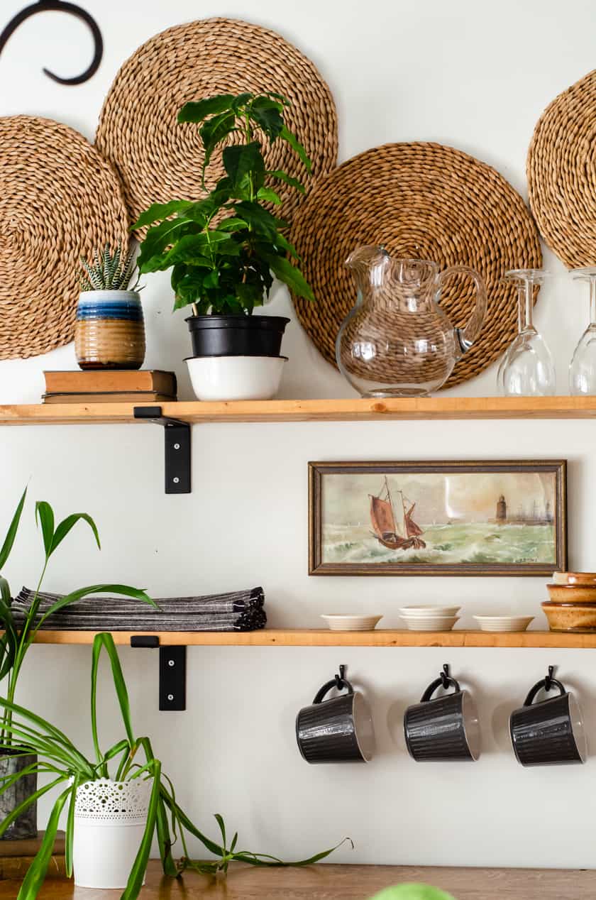 boho dining room decor on shelves