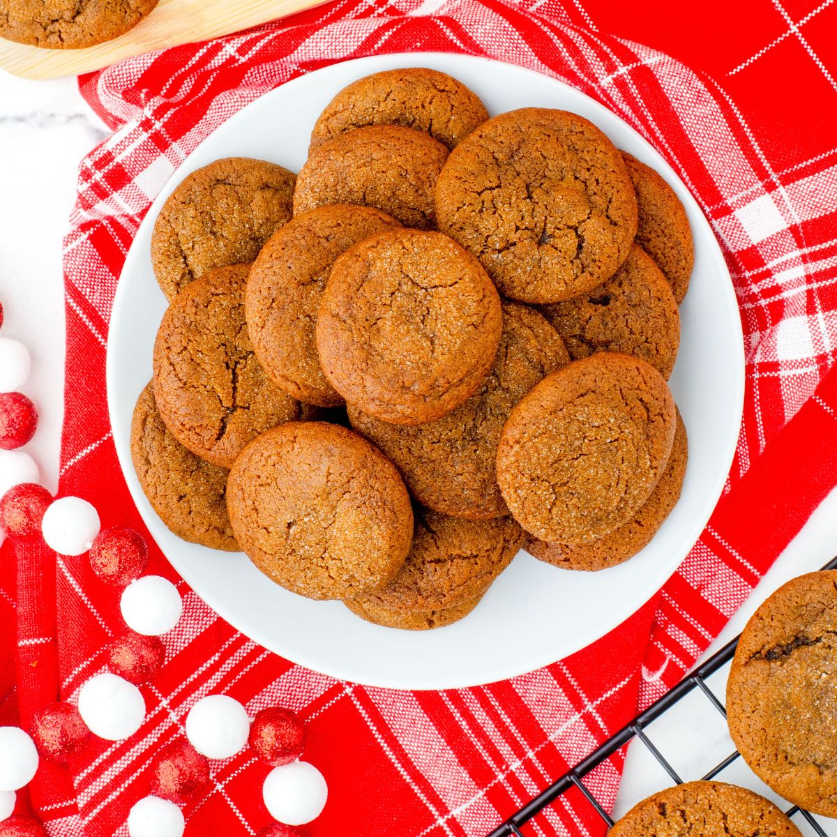 Old-Fashioned Soft and Chewy Gingersnap Cookies
