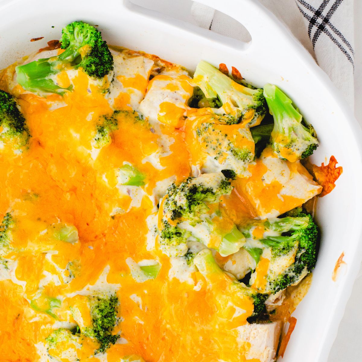 Easy Chicken Divan Casserole with a Hint of Curry