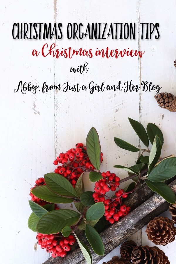 Christmas Organization Tips | How to organize Christmas decor in a small space, how to use a planner to organize for Christmas, how to organize decorations for Christmas, and other Christmas organization tips, ideas, and inspirations. #christmas #christmasdecor #smallspacestorage #handmadegifts