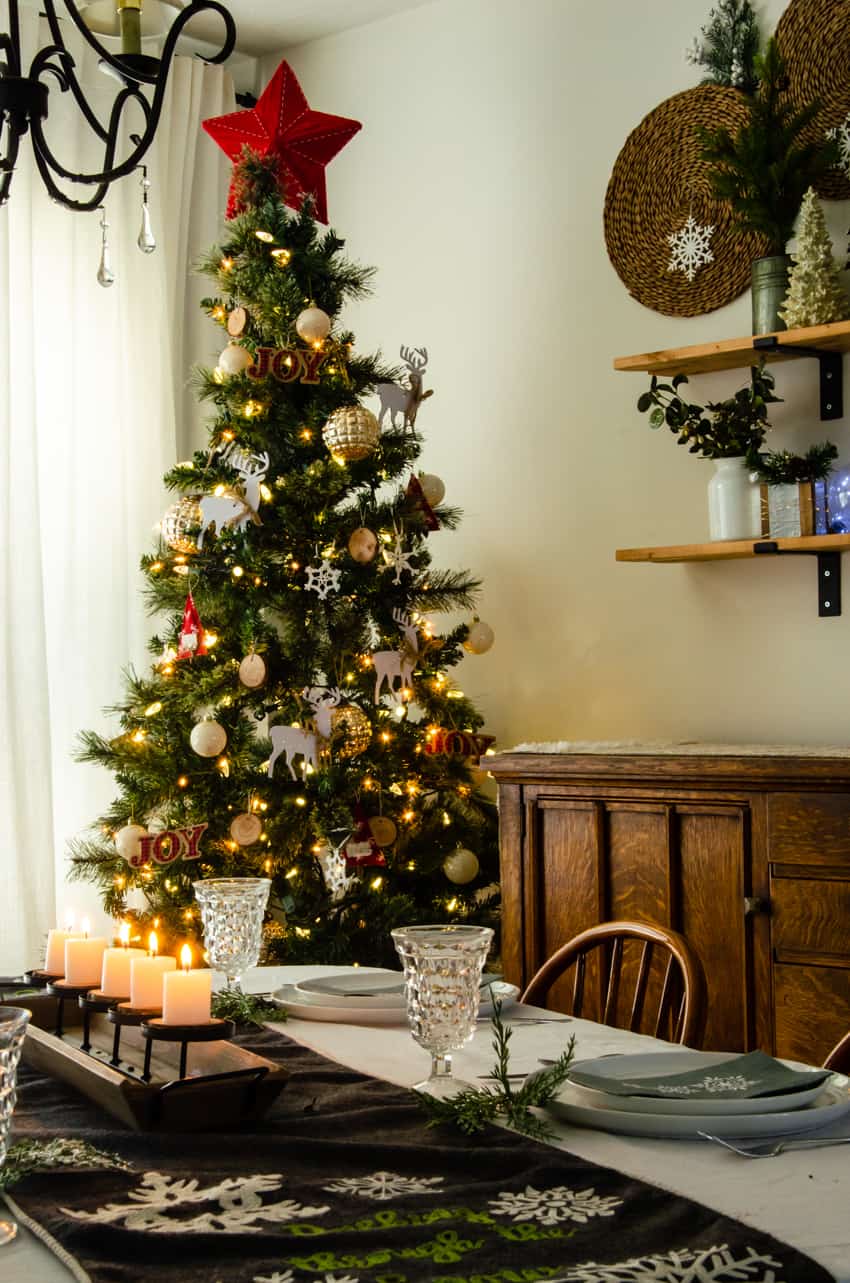 Simply Cozy Christmas Tree Decorating Ideas