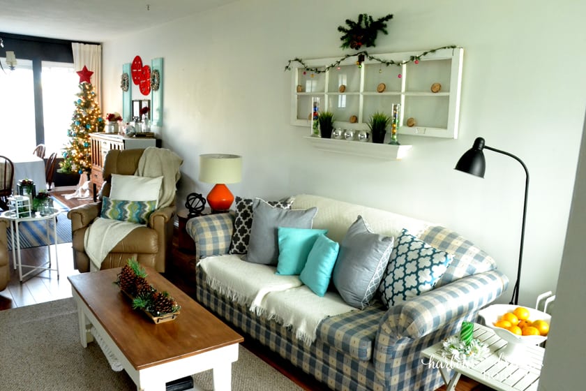 Aqua Blue & Red Christmas Decor