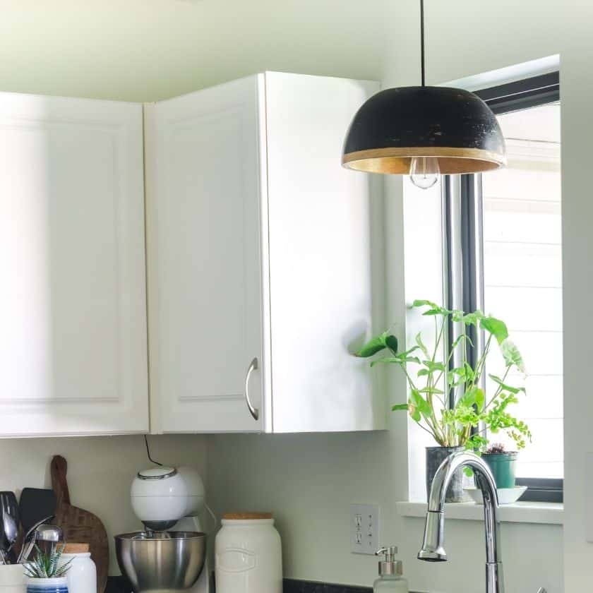 Bowl to Modern Kitchen Pendant Light Idea