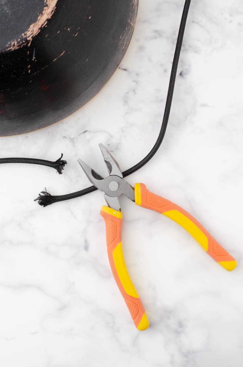 How to Make a DIY Kitchen Pendant Light out of a Bowl