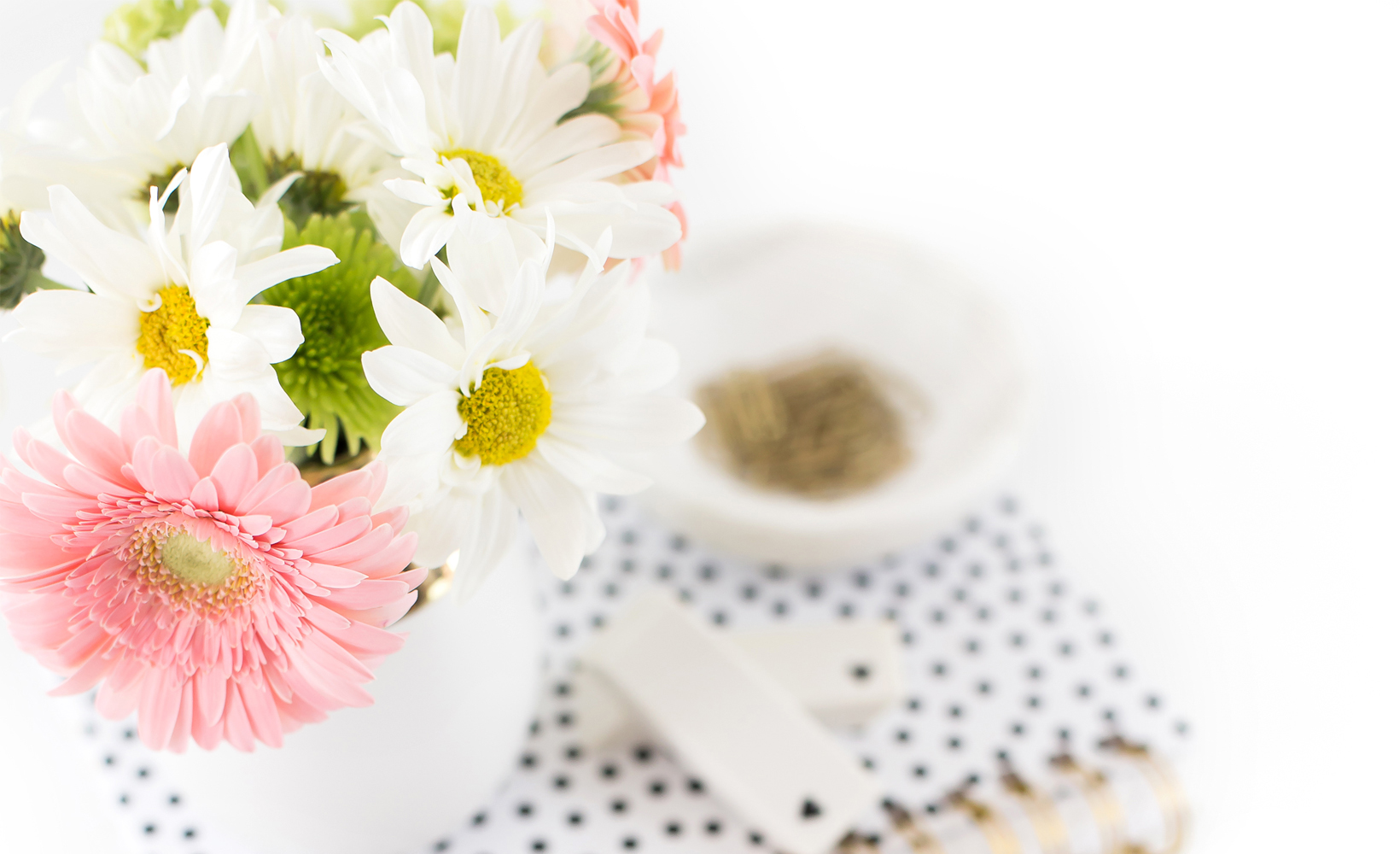 Easy Breezy Weekend Reads – Pretty Spring Projects