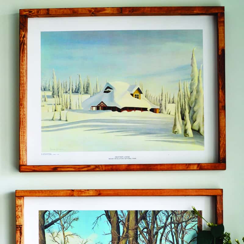Simple Wooden Frame for Big Artwork Projects