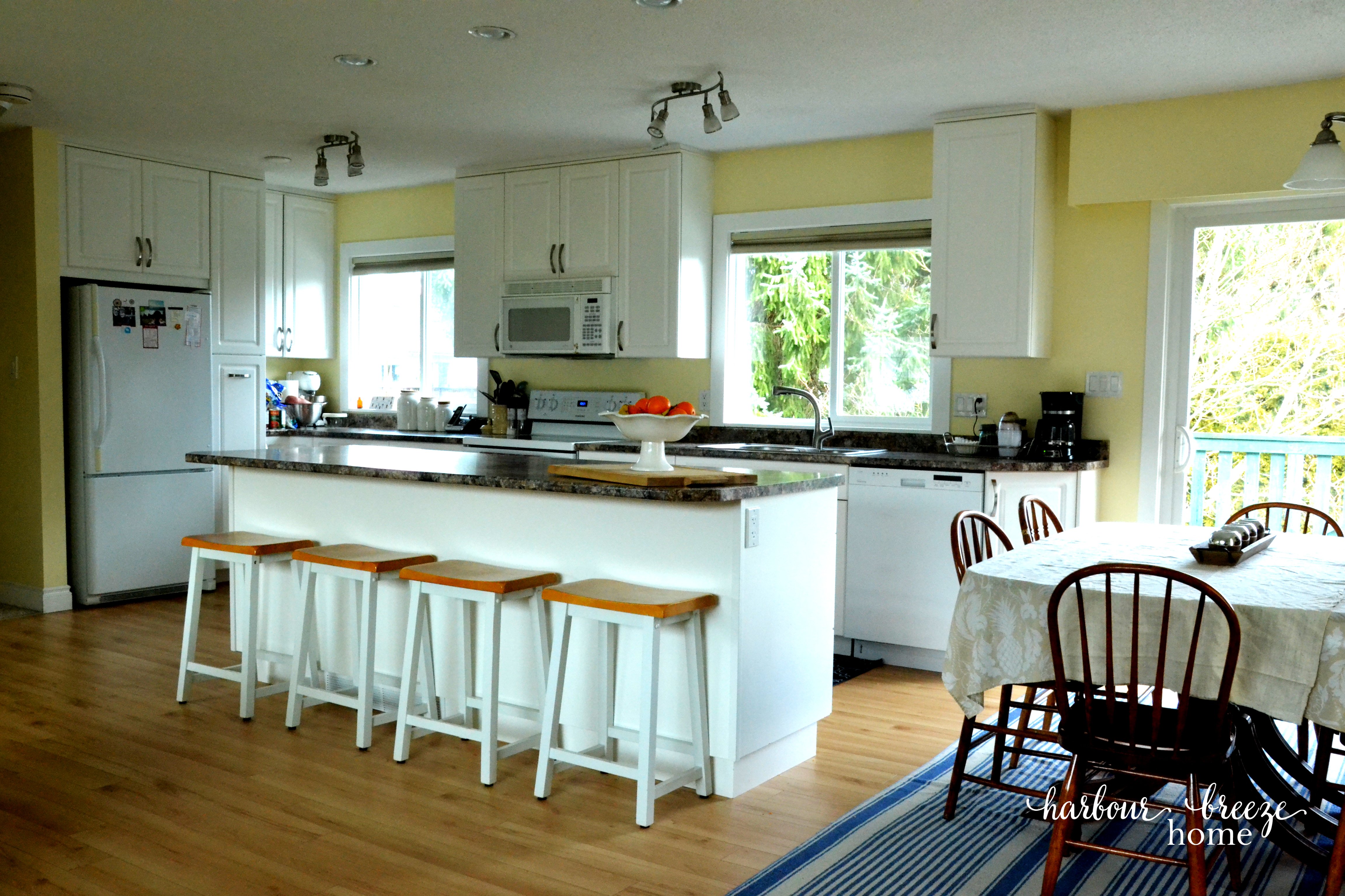 Embracing the simplicity of life in the "in between" phase of transition to a new home.