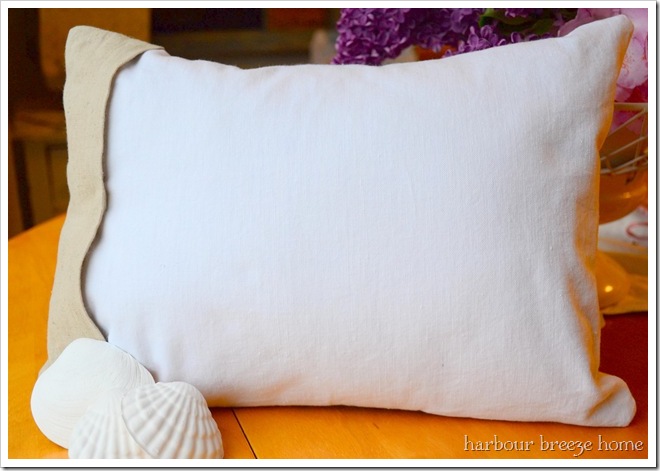 back of finished envelope pillow