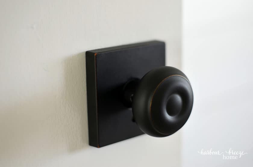 Schlage Addison Door Knob with Collins Trim in Oil Rubbed Bronze
