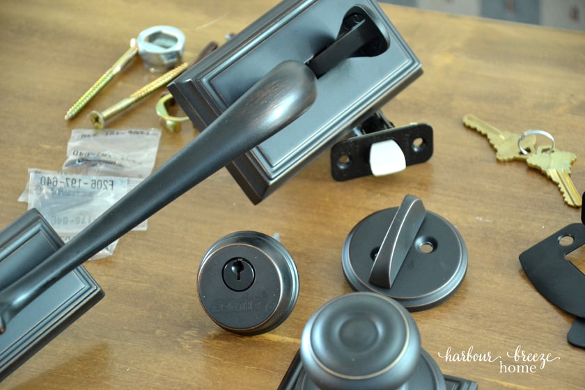 Front Door Makeover with Schlage ~ and a Giveaway for You