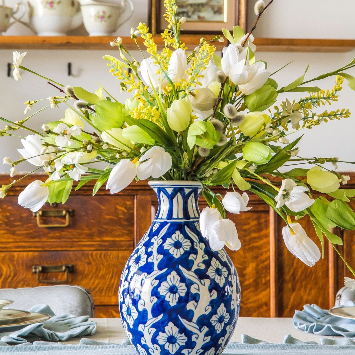 Simple Ginger Jar Vase Flower Arrangement