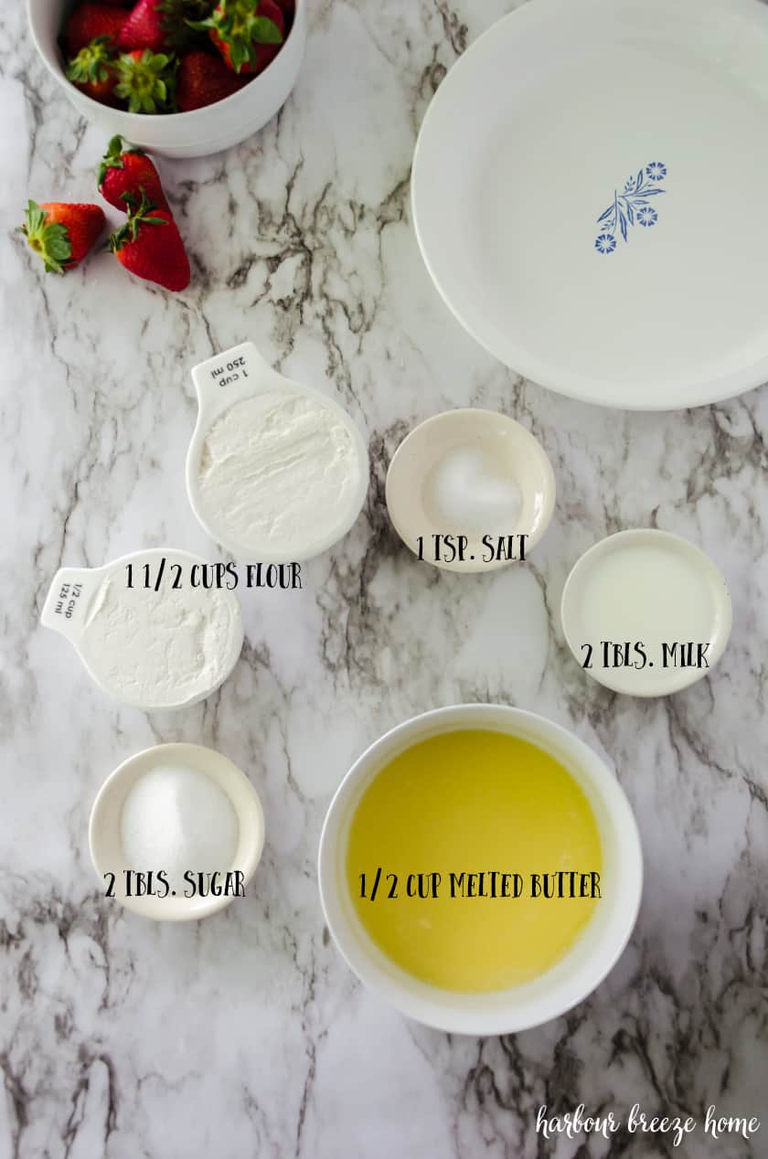 Ingredients for this strawberry pie recipe