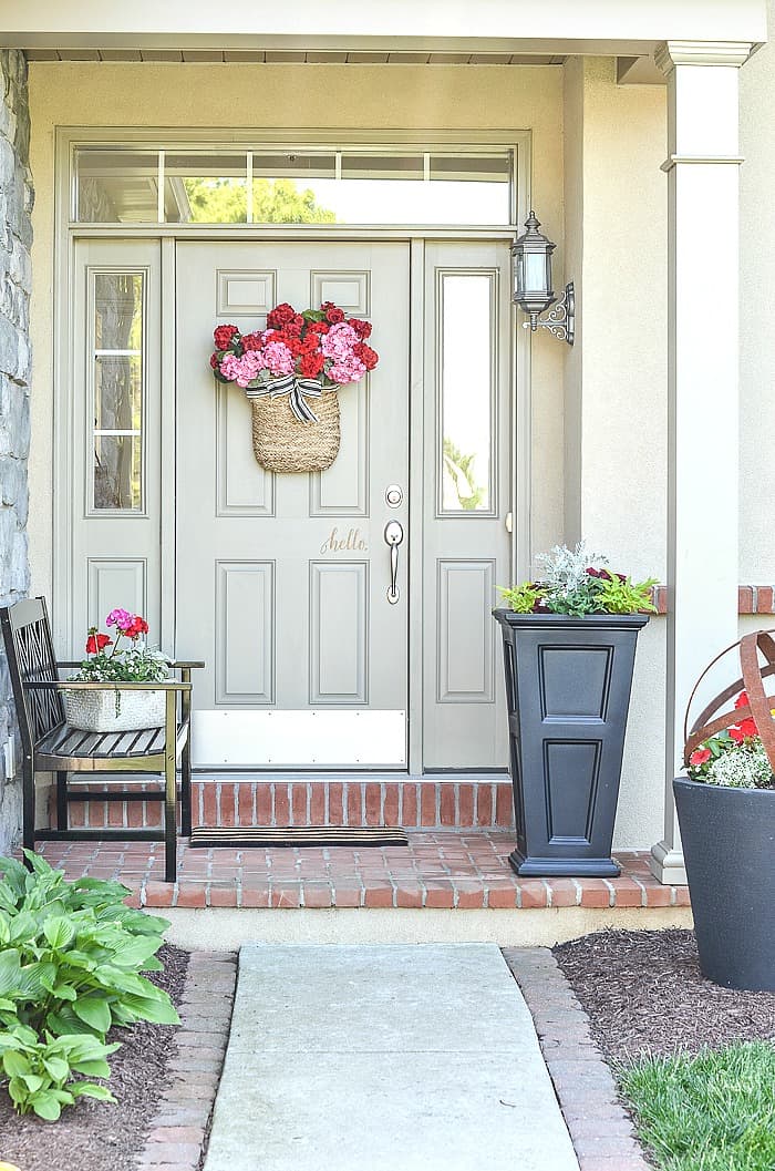 Easy Breezy Reads- Home Inspiration