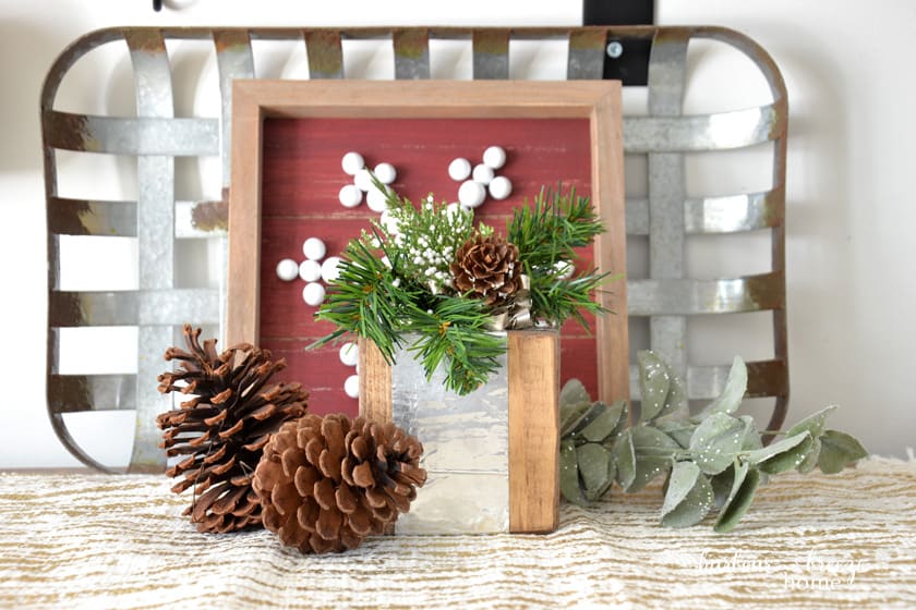 Homemade Christmas: Decor, Crafts, & Recipes for the Holiday Home