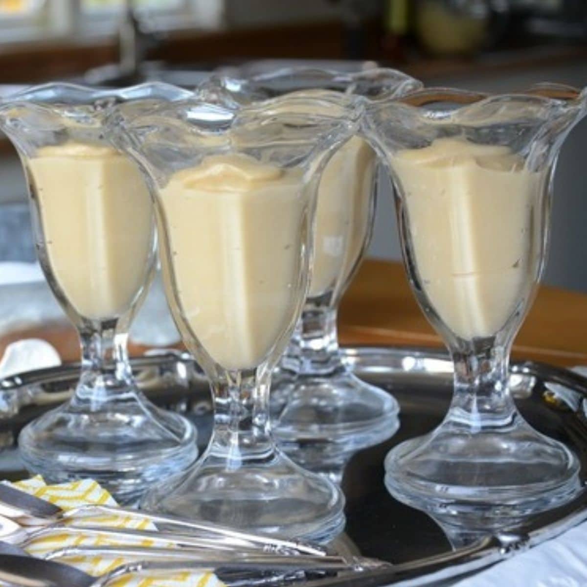 Homemade Vanilla Pudding in the Microwave