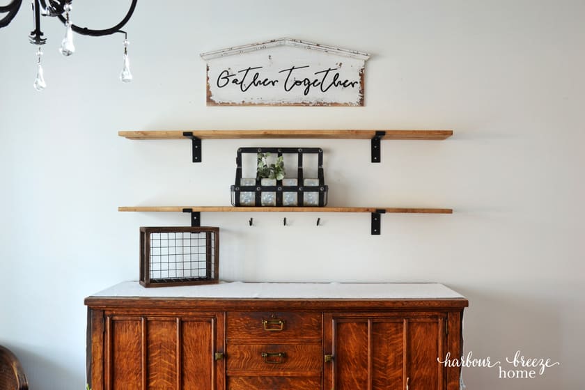 How to Choose Farmhouse Decor for Your Dining Room