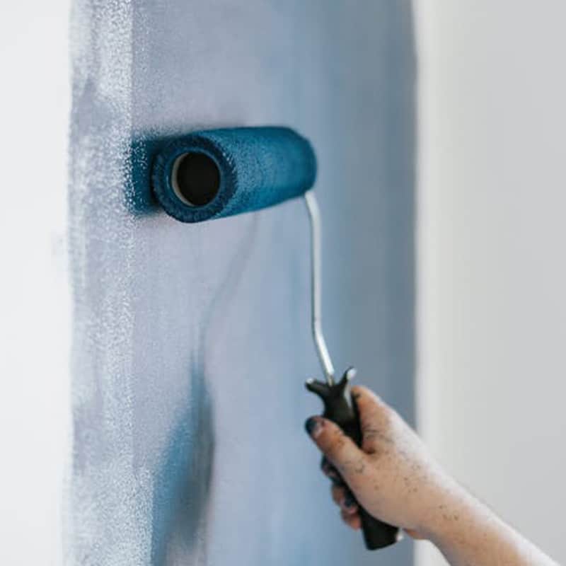 Painting a Room Step by Step Guide