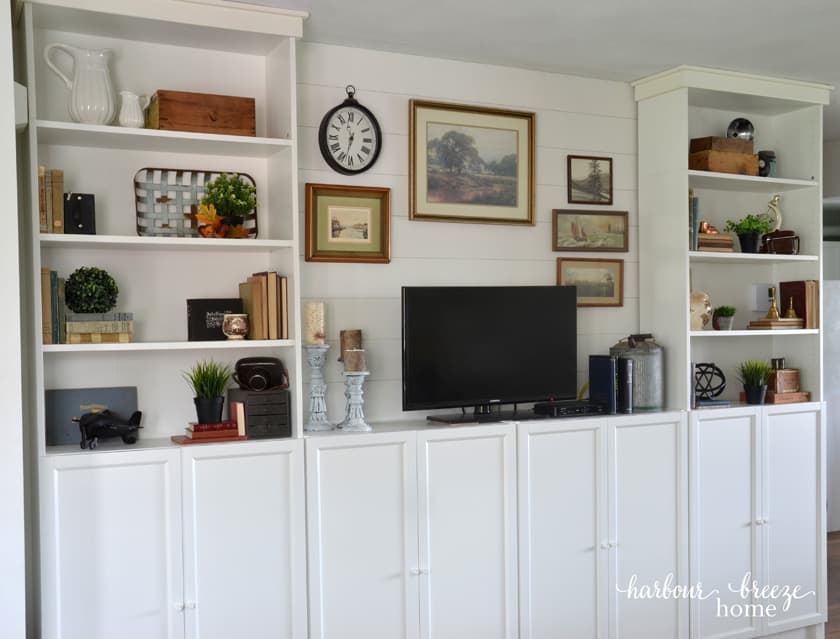 Modern Farmhouse Bookshelf decor in an ikea billy bookcase unit