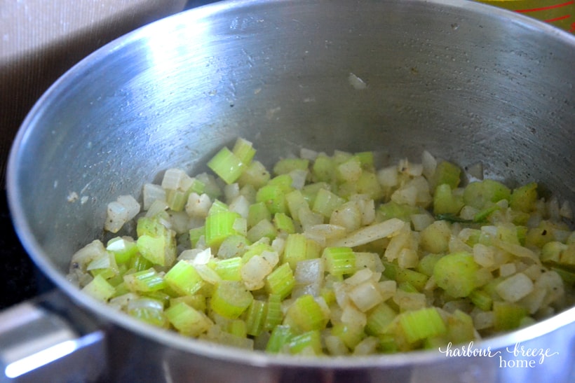 Old Fashioned Stuffing Recipe (Grandma's Homemade Bread Stuffing)