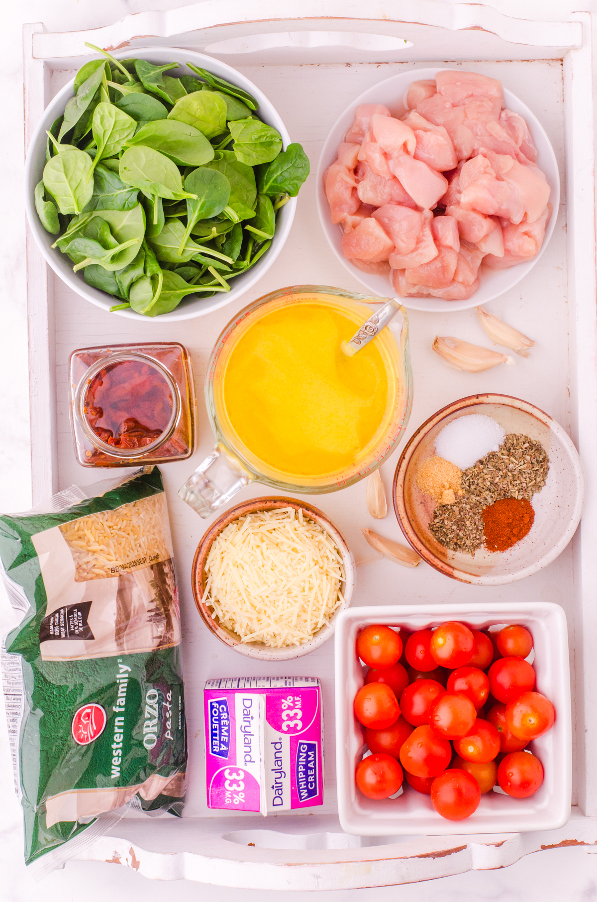 Ingredients used in orzo chicken casserole