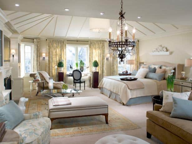 How to Decorate a Room: 7 Lessons from HGTV Stars