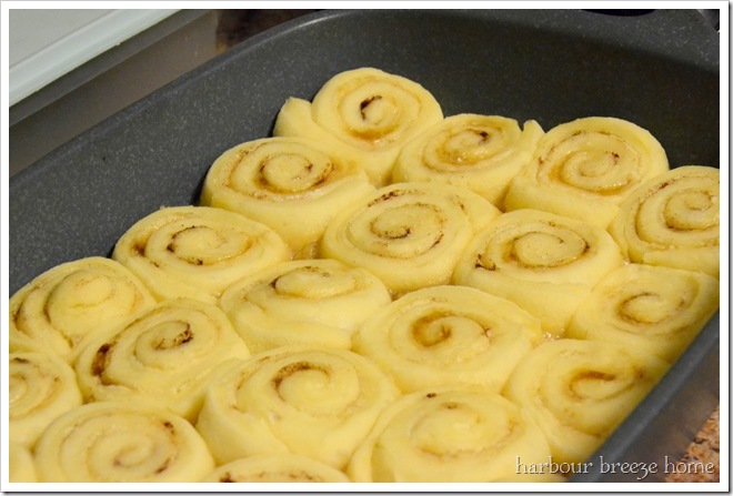 cinnamon buns a.m.