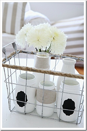 Simple Painted Mason Jar Decor