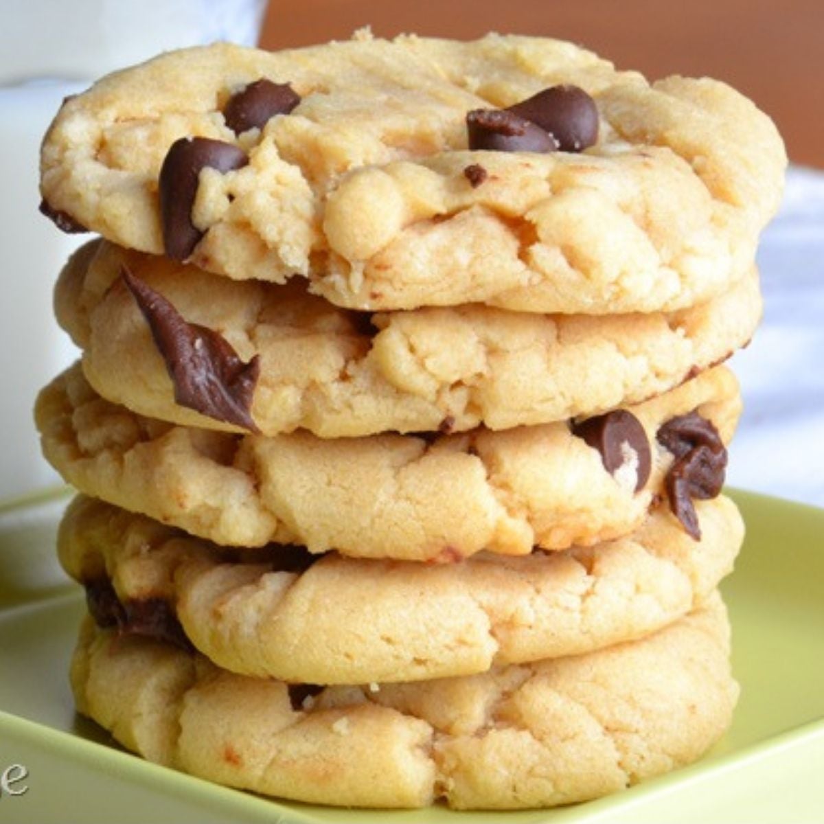Delicious Chewy Peanut Butter Chocolate Chip Cookies