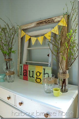 happy and simple spring decor