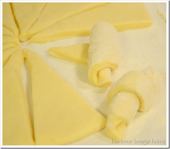 Shaping Yeast Dough for Buns and Rolls