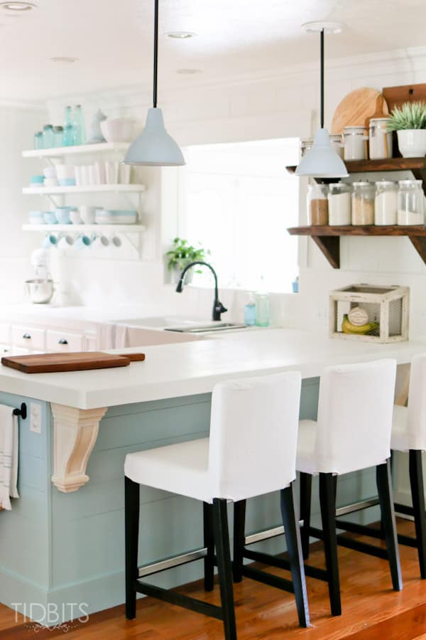 Blue and white kitchen