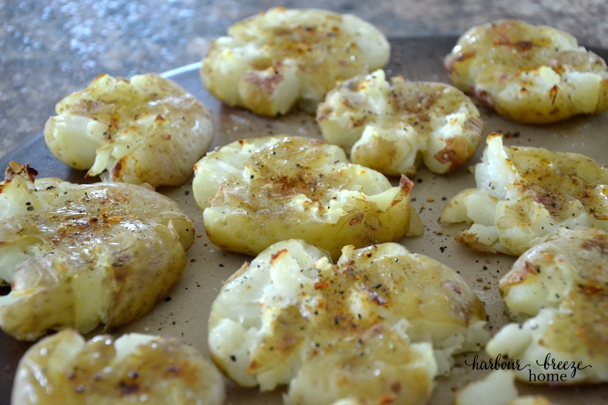 Crispy Smashed Potatoes: The Comfort Food Side Dish Everyone Will Love
