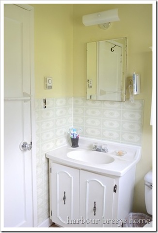 tiny bathroom before | Bildirimlerim