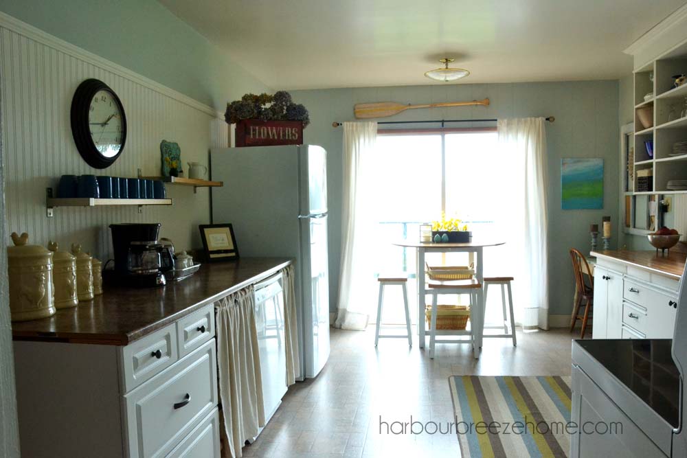 Beach Cottage Kitchen Makeover ~ for under $200 you can make small changes with huge impact in your kitchen! |Bildirimlerim