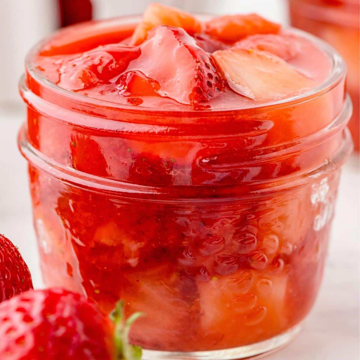 Quick Strawberry Topping for Sweets and Treats