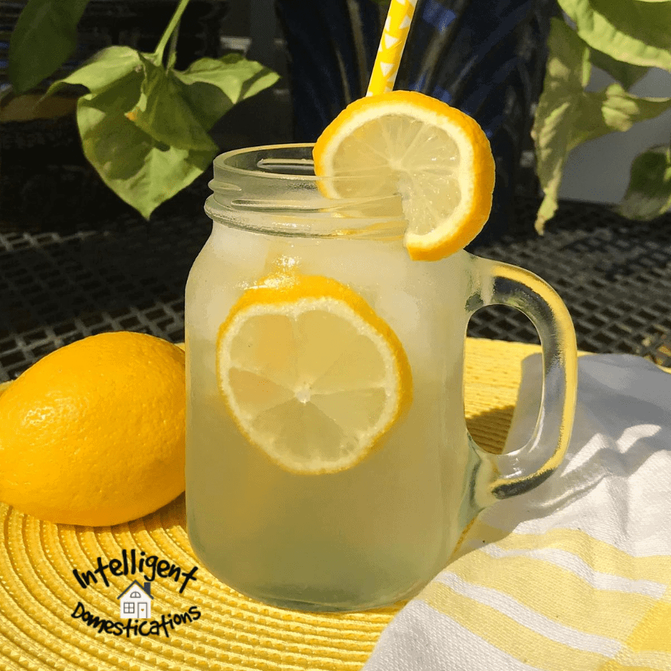 Easy Breezy Weekend Reads – Summer Ideas
