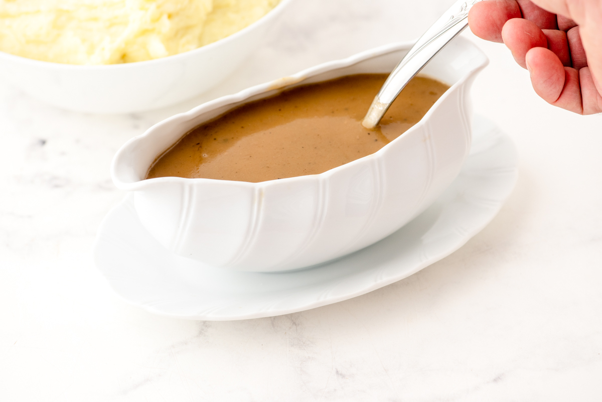 Turkey Gravy from Drippings (Easy, Lump-Free Pan Gravy)