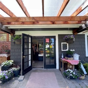 10 Best Vancouver Island Coffee Shops