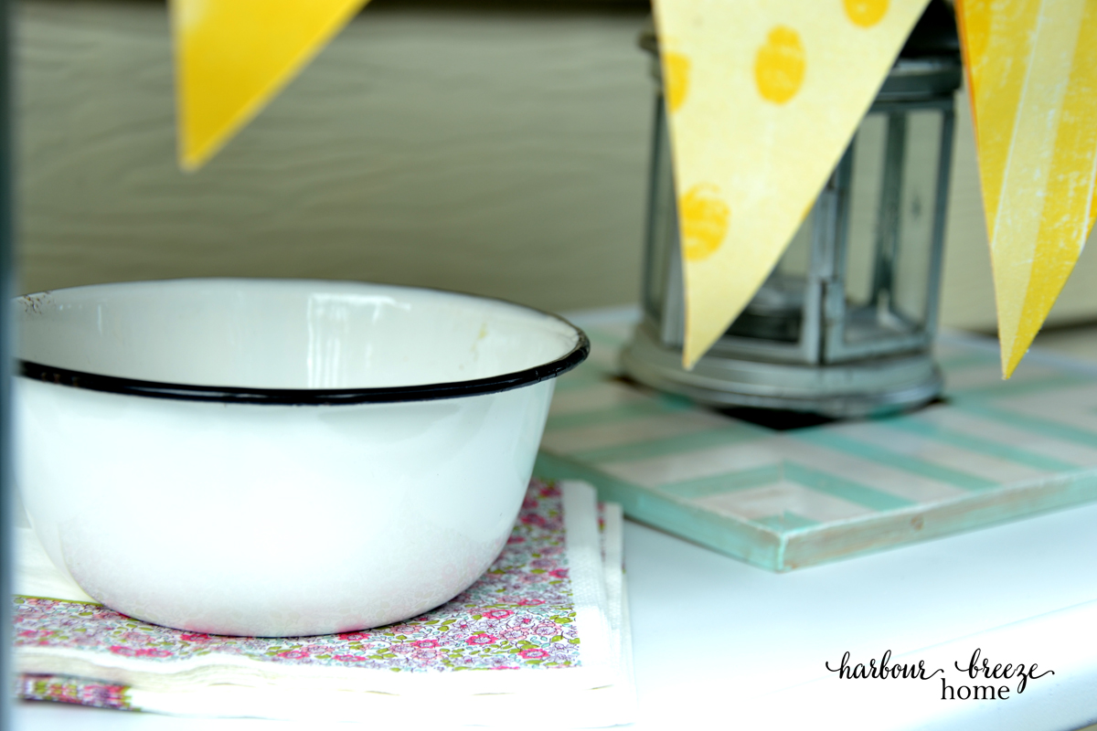 vintage metal cart makeover ~ see how to transform an eyesore into a thing of beauty again!