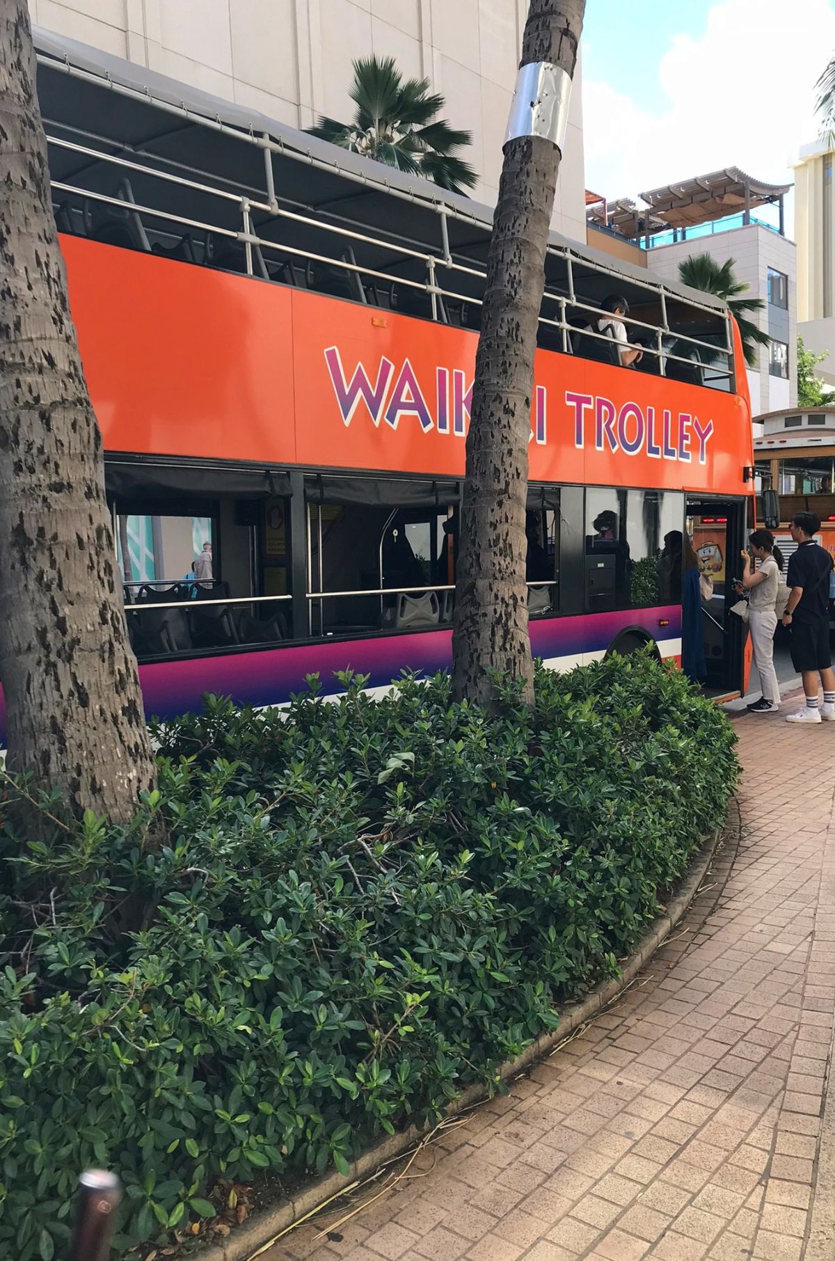 What to do in Oahu + Our Vacation Favorites