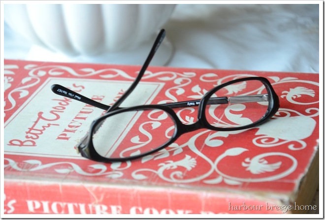 glasses